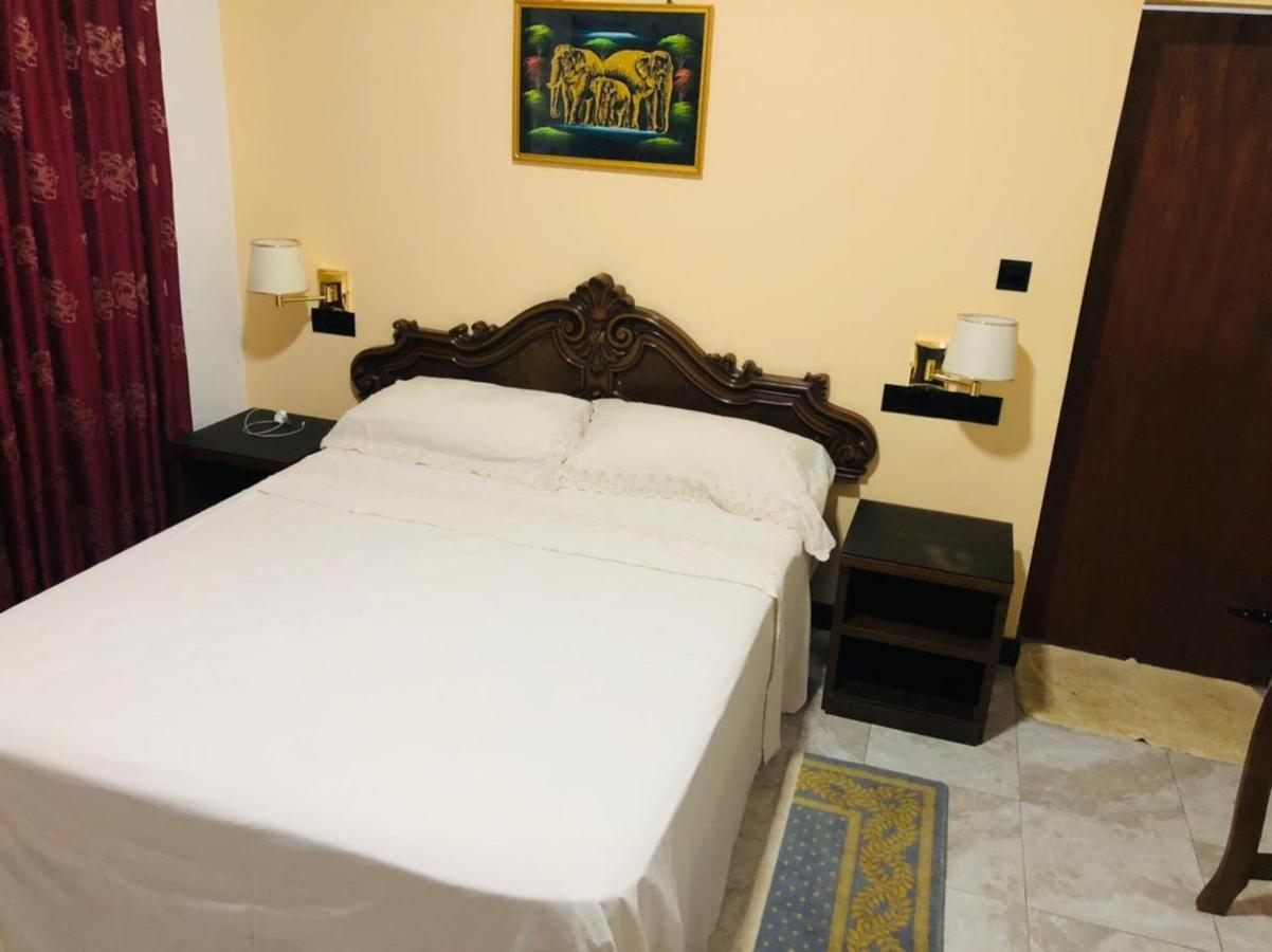 Hotel La Felicita Mirissa Luaran gambar
