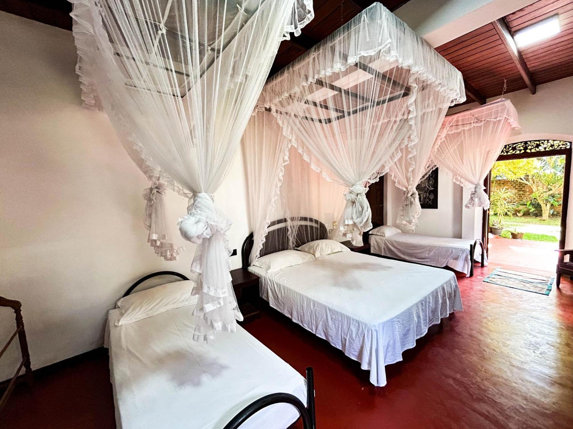 Hotel La Felicita Mirissa Luaran gambar
