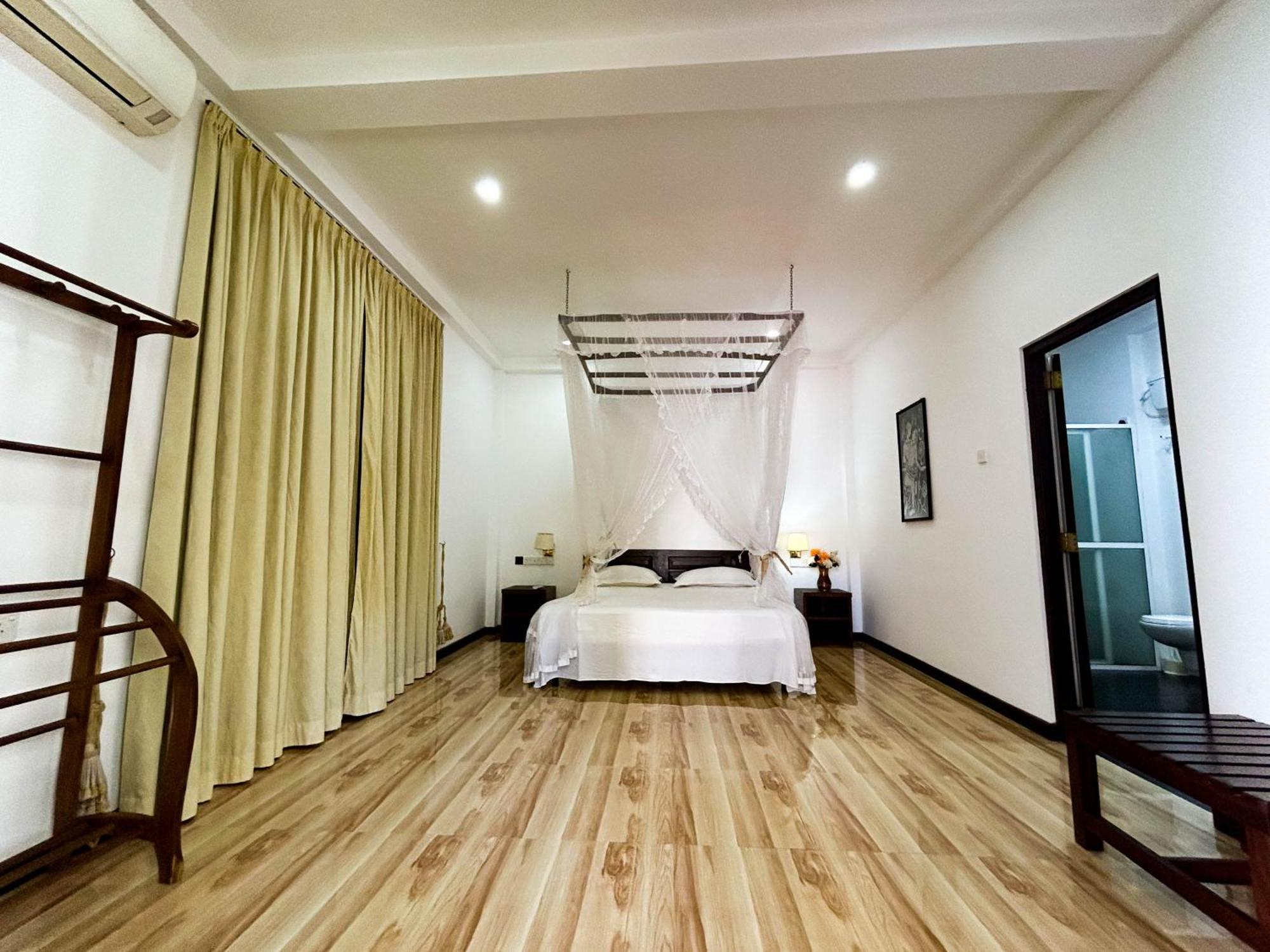 Hotel La Felicita Mirissa Luaran gambar