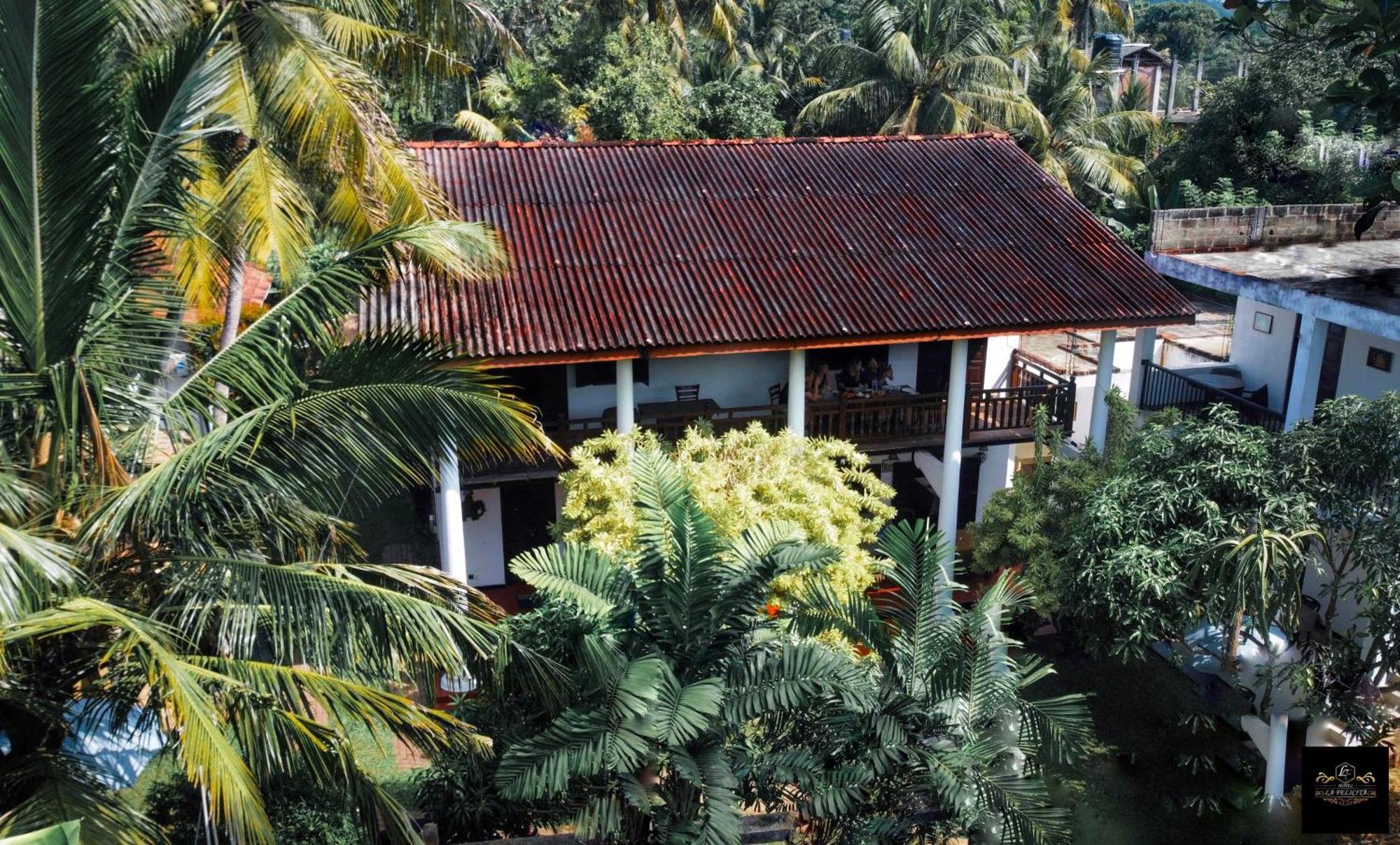 Hotel La Felicita Mirissa Luaran gambar