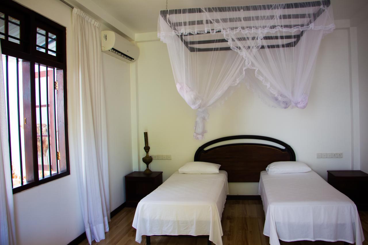 Hotel La Felicita Mirissa Luaran gambar