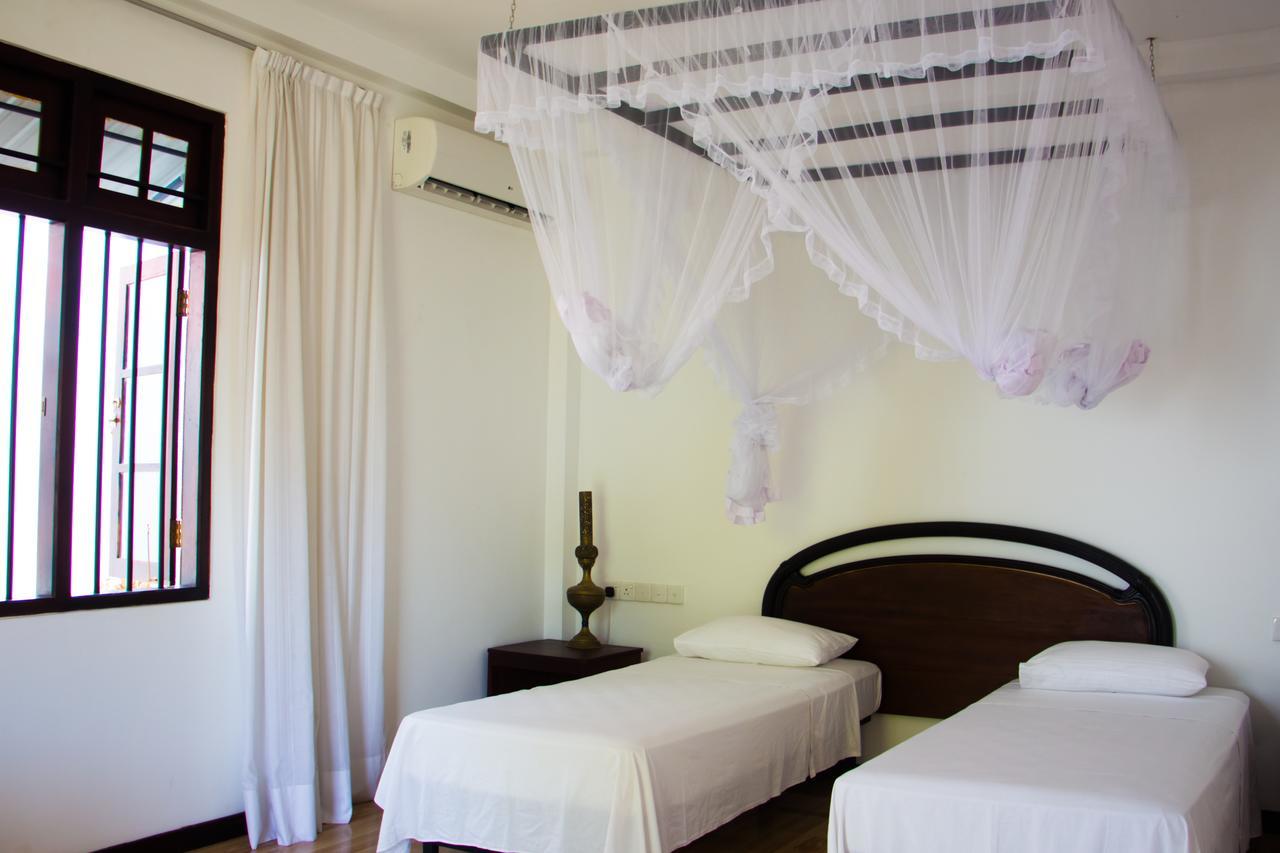 Hotel La Felicita Mirissa Luaran gambar