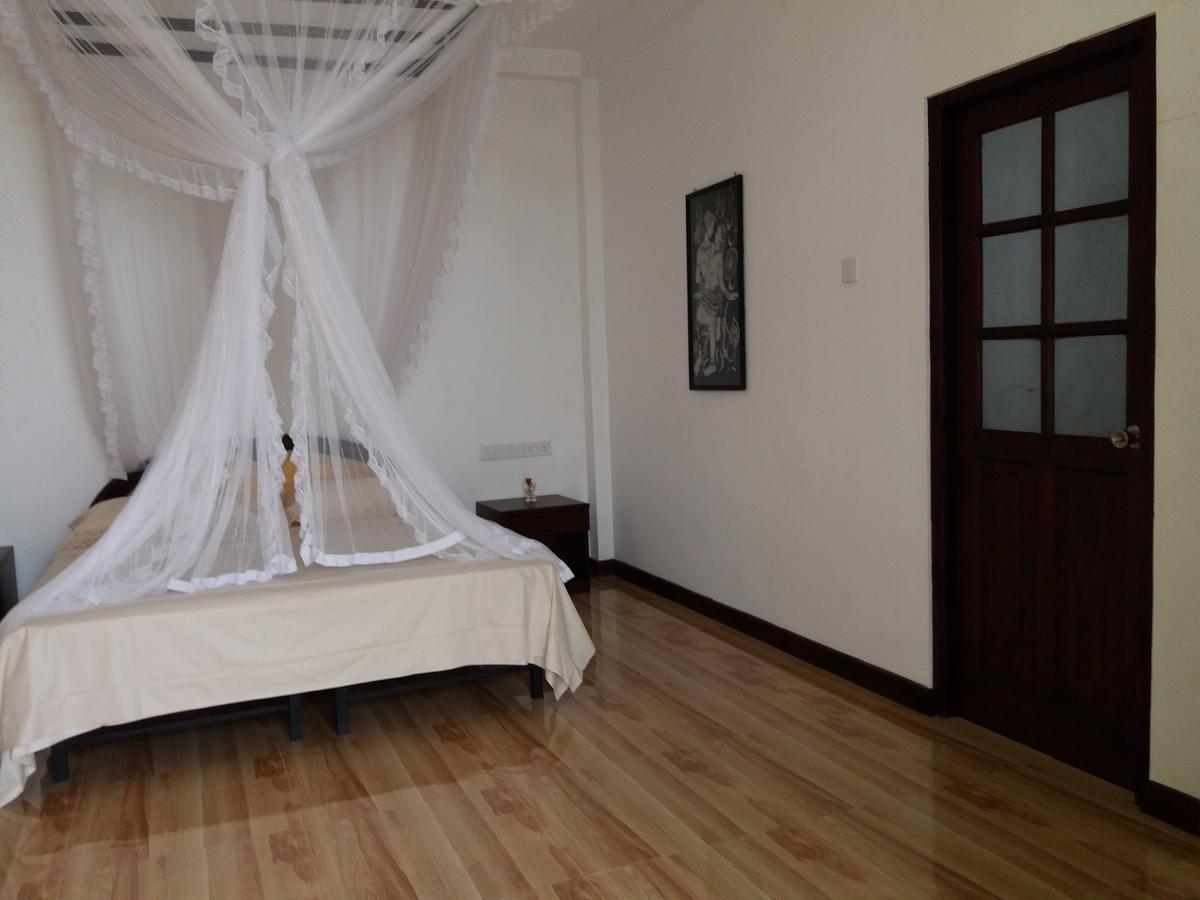 Hotel La Felicita Mirissa Luaran gambar