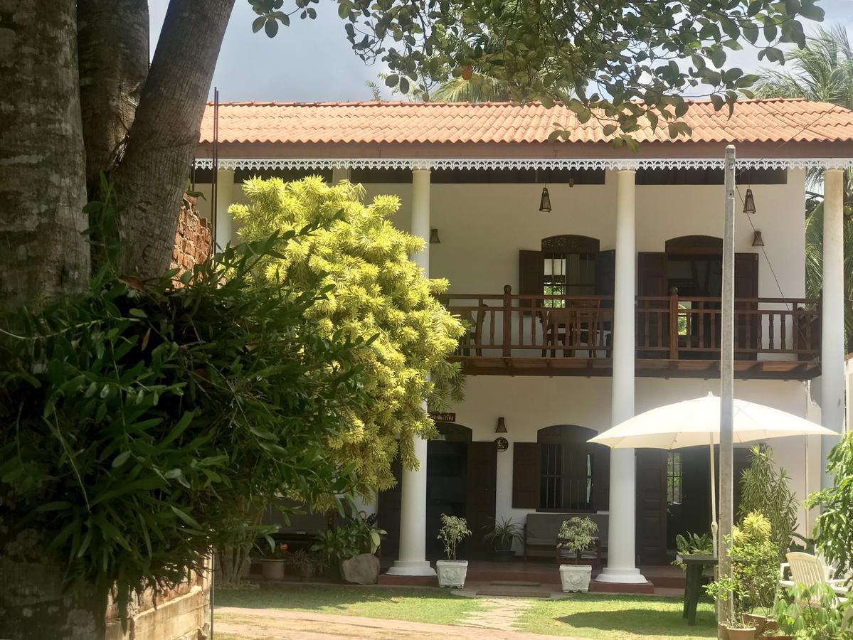 Hotel La Felicita Mirissa Luaran gambar